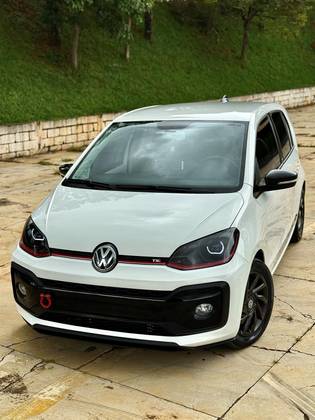 VOLKSWAGEN UP 1.0 170 TSI TOTAL FLEX CONNECT 4P MANUAL VOLKSWAGEN UP 1.0 170 TSI TOTAL FLEX CONNECT 4P MANUAL